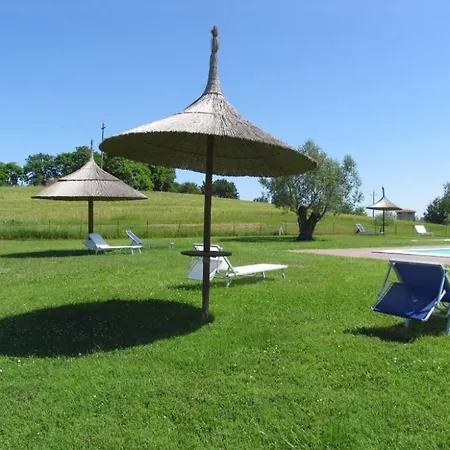 Апартаменты Caioncola Sleeps 6 Pool Wifi T763577 *